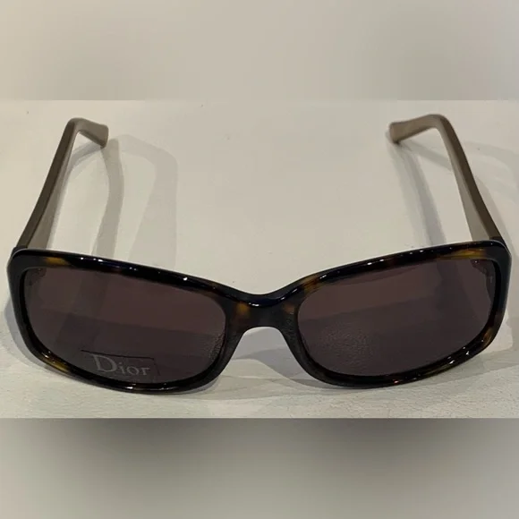 New Christian Dior Sunglasses - Picture 5 of 14